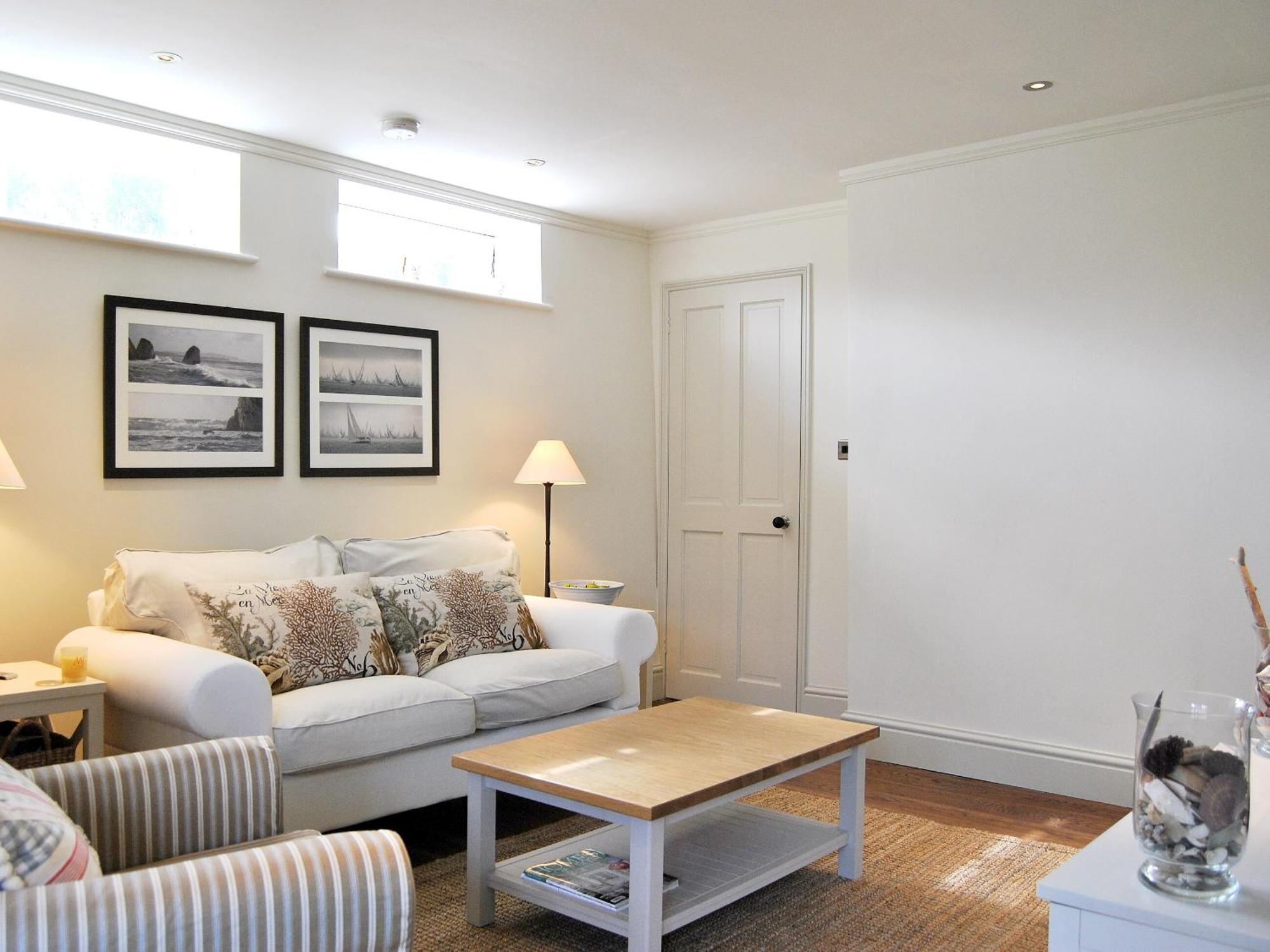 Solent Cottage - Pqqu Yarmouth  Kültér fotó