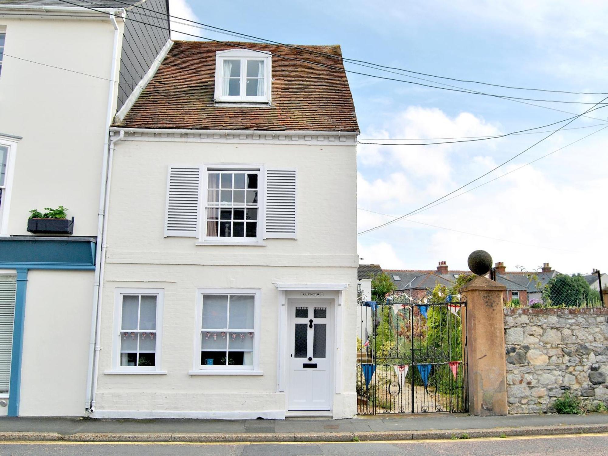 Solent Cottage - Pqqu Yarmouth  Kültér fotó