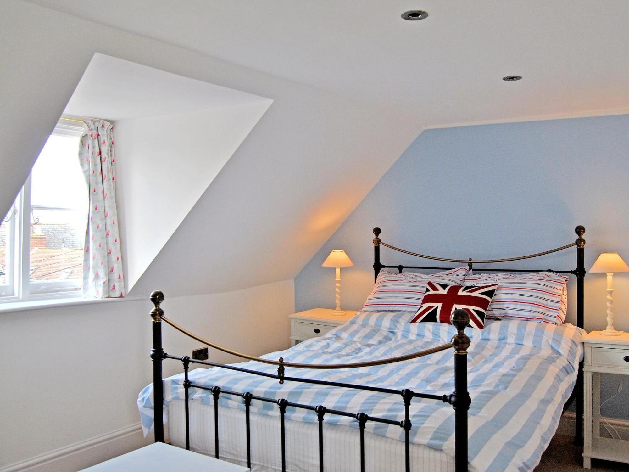 Solent Cottage - Pqqu Yarmouth  Kültér fotó